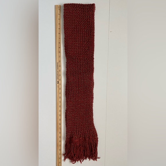 Winter Knit Red Scarf - Picture 2 of 3